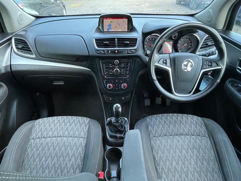 2016 Vauxhall Mokka 1.4i Turbo Tech Line 2WD Euro 6 (s/s) 5dr interior or exterior view