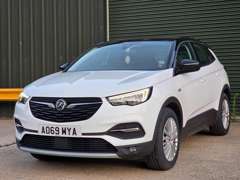 2019 Vauxhall Grandland X 1.5 Turbo D BlueInjection Sport Nav Euro 6 (s/s) 5dr interior or exterior view