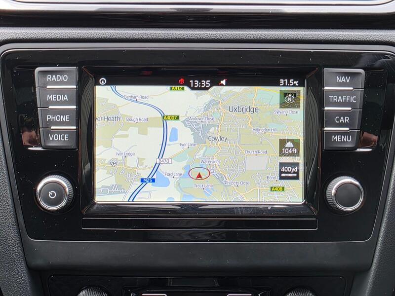 2018 Skoda Rapid Spaceback 1.0 TSI SE Sport Euro 6 (s/s) 5dr interior or exterior view
