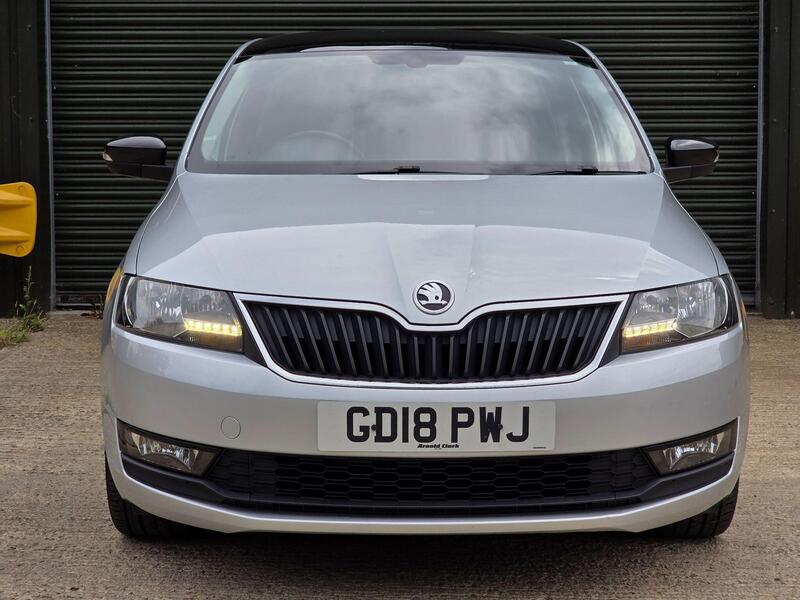 2018 Skoda Rapid Spaceback 1.0 TSI SE Sport Euro 6 (s/s) 5dr interior or exterior view