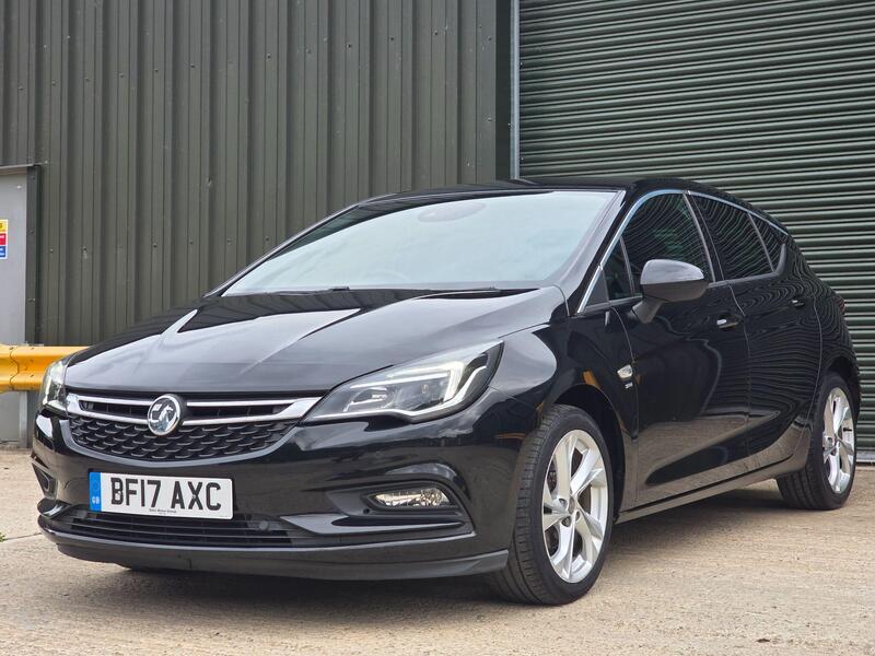 2017 Vauxhall Astra 1.0i Turbo ecoFLEX SRi Nav Euro 6 (s/s) 5dr interior or exterior view