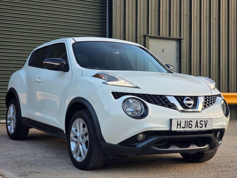 2016 Nissan Juke 1.6 N-Connecta XTRON Euro 6 5dr