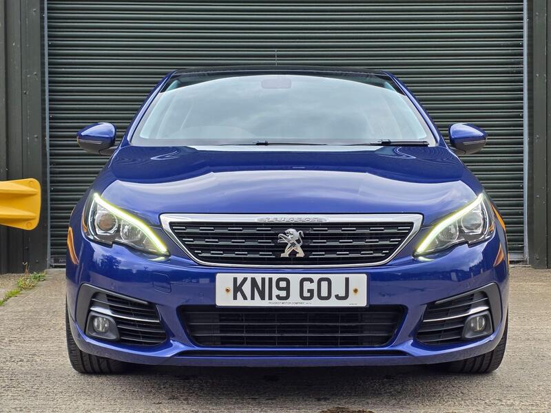 2019 Peugeot 308 1.2 PureTech GPF Allure Euro 6 (s/s) 5dr interior or exterior view