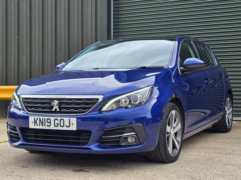 2019 Peugeot 308 1.2 PureTech GPF Allure Euro 6 (s/s) 5dr interior or exterior view